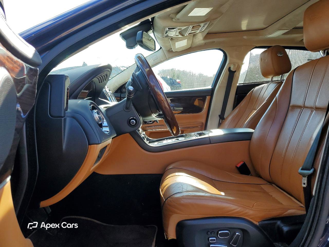 Jaguar XJ 2015