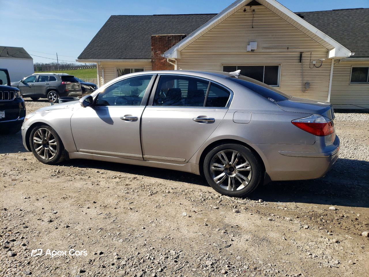 Hyundai Genesis 2011