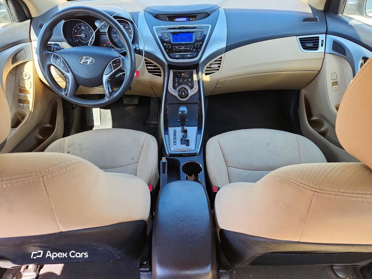 Hyundai Elantra 2013