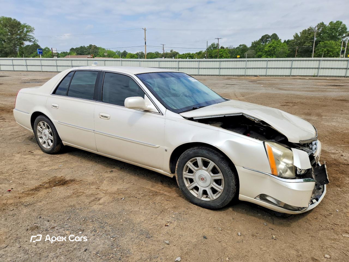 Cadillac DTS 2010