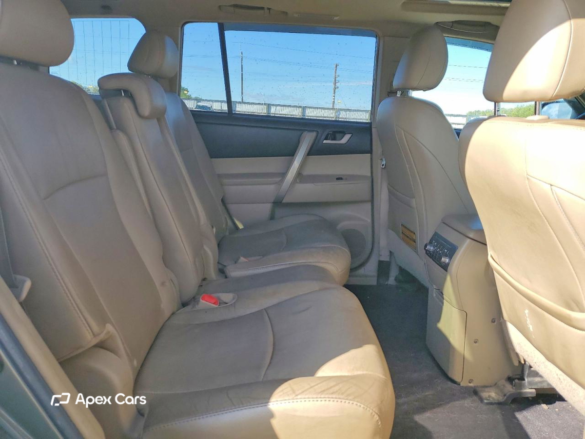 Toyota Highlander 2011
