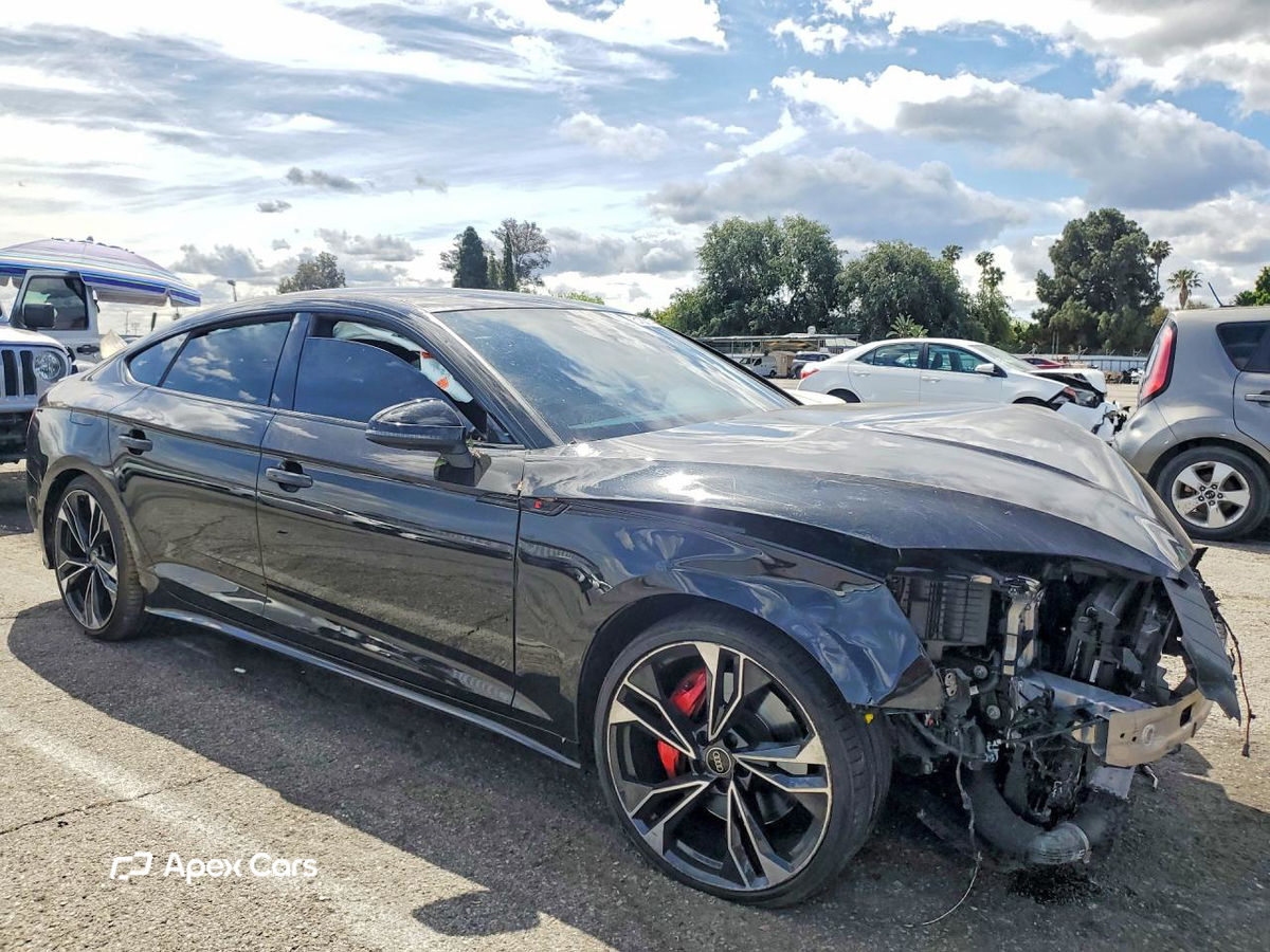 Audi RS5 2022
