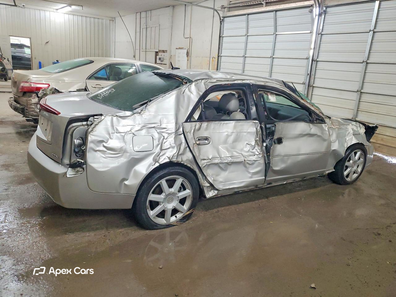 Cadillac CTS 2005