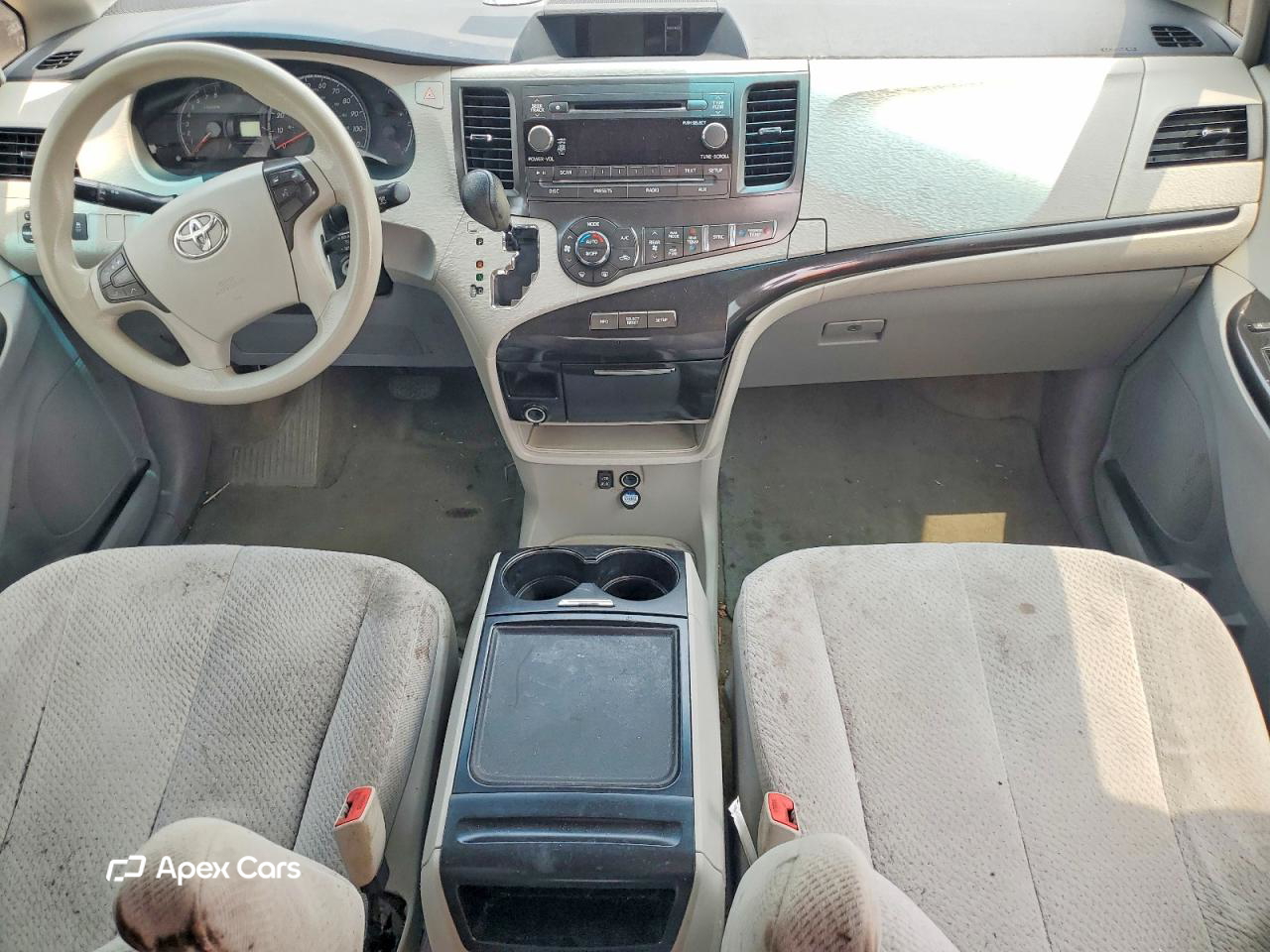 Toyota Sienna 2013