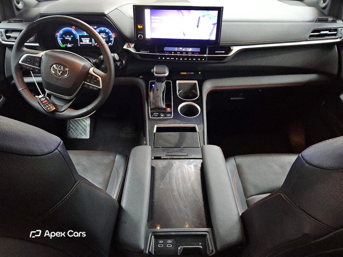 Toyota Sienna 2025