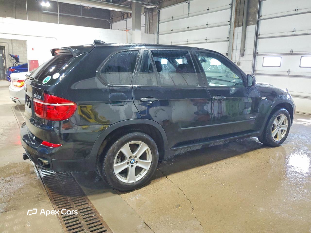 BMW X5 2011