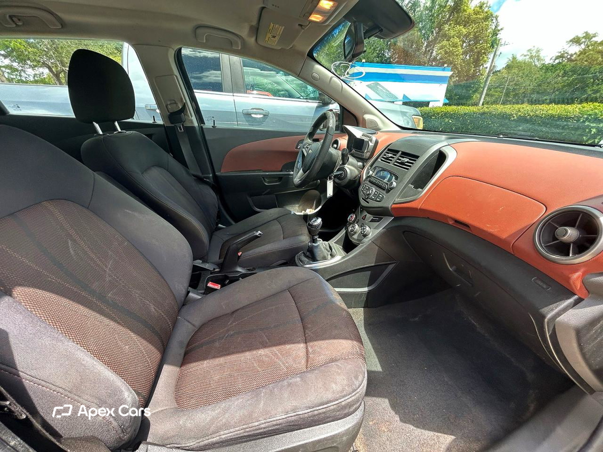 Chevrolet Sonic 2012
