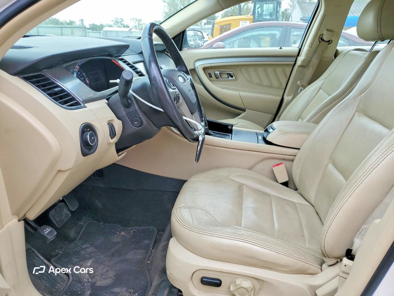 Ford Taurus 2013