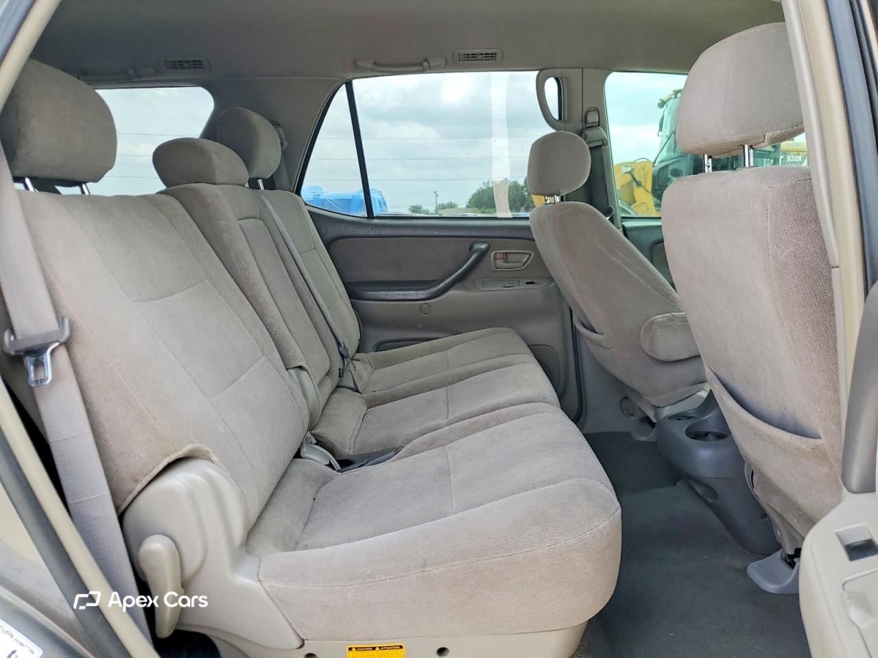 Toyota Sequoia 2004
