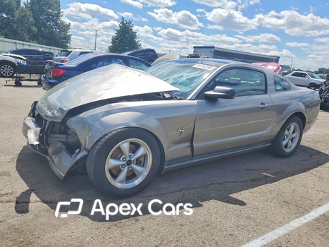 Ford Mustang 2009 - Image 1 of 13