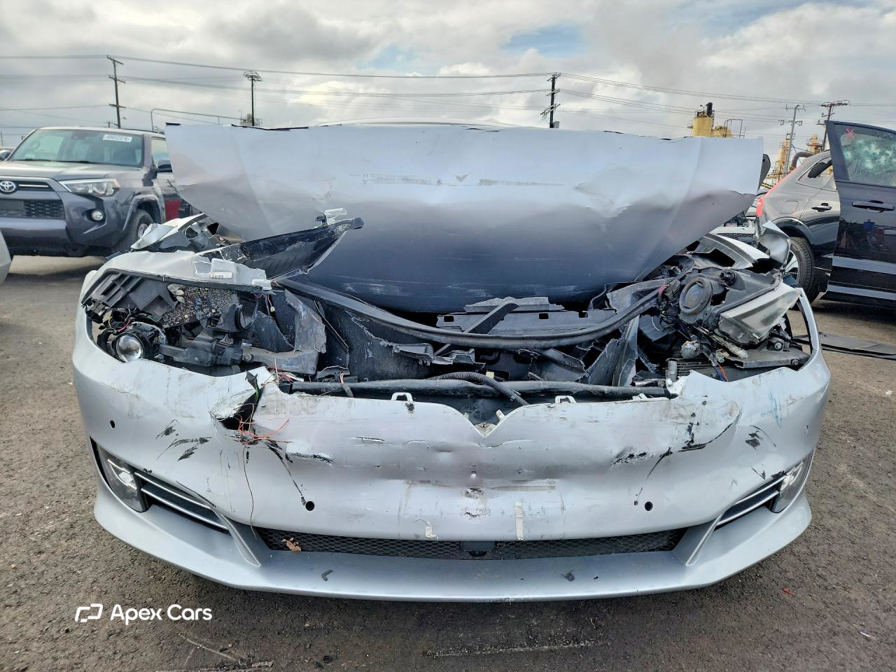 Tesla Model S 2015