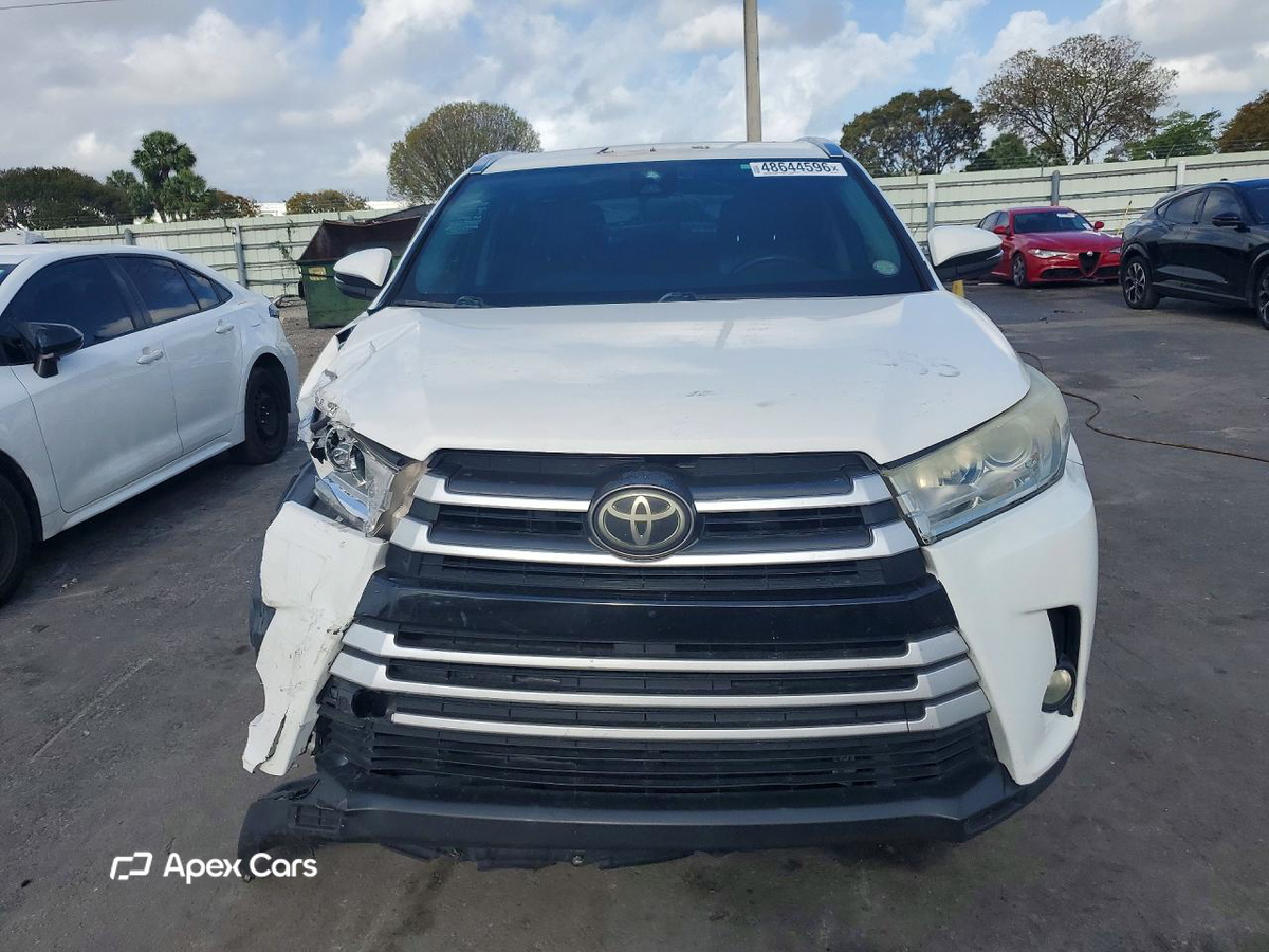 Toyota Highlander 2017