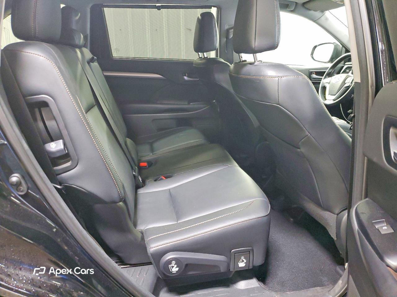 Toyota Highlander 2018