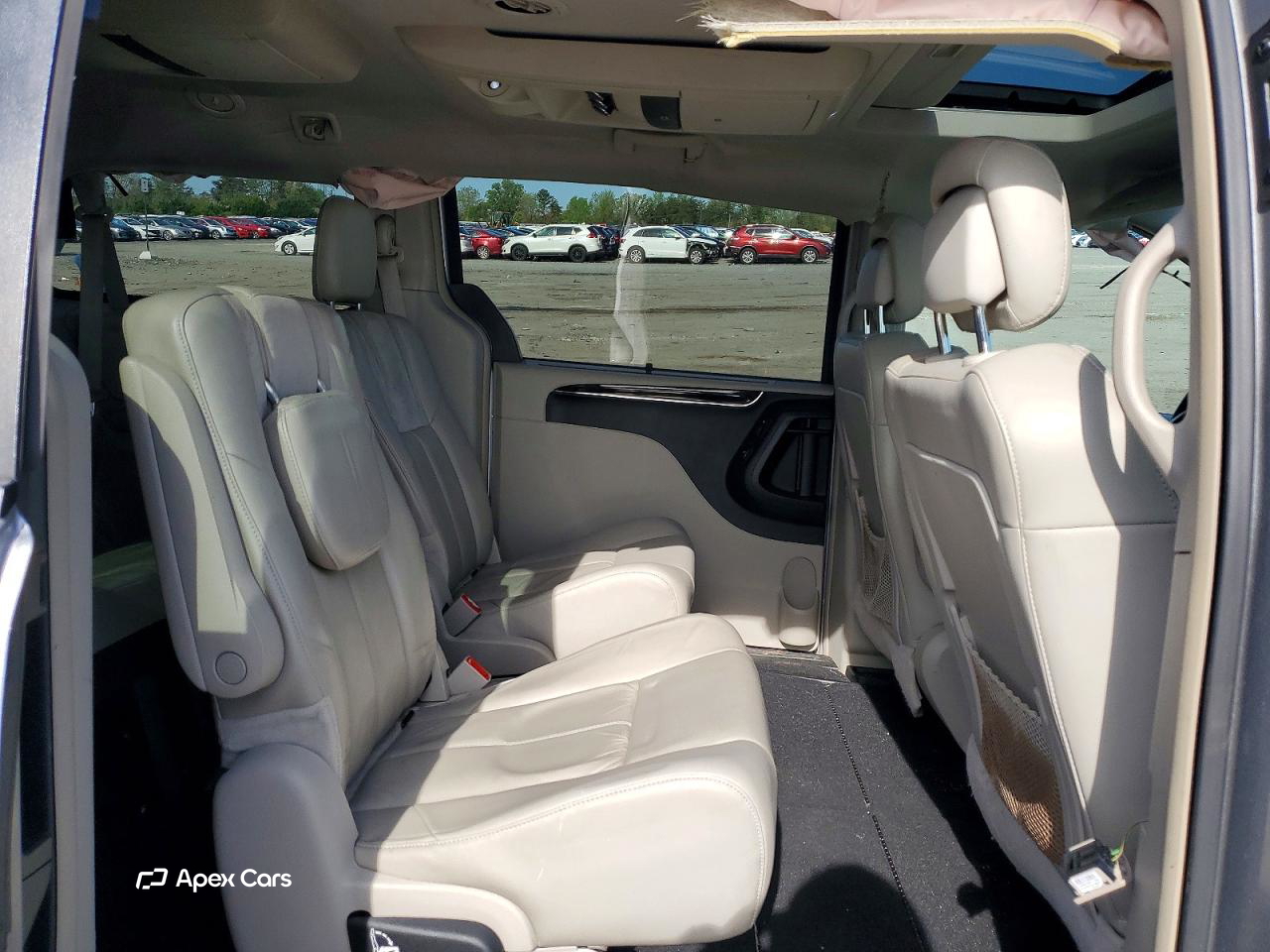 Chrysler Voyager 2013