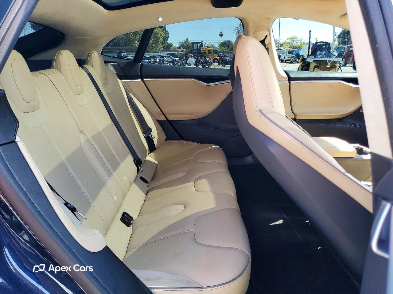 Tesla Model S 2013