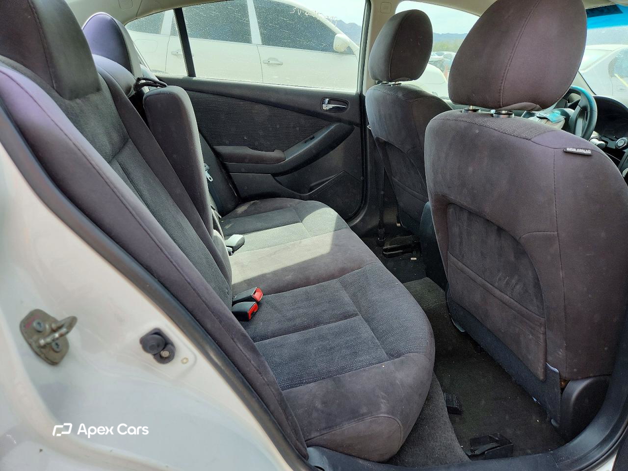 Nissan Altima 2012