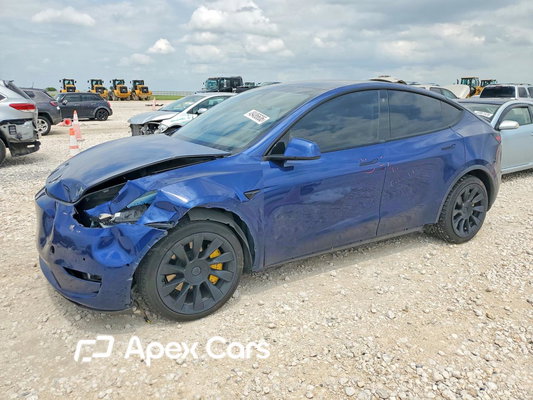 Tesla Model Y 2021 - Image 1 of 13