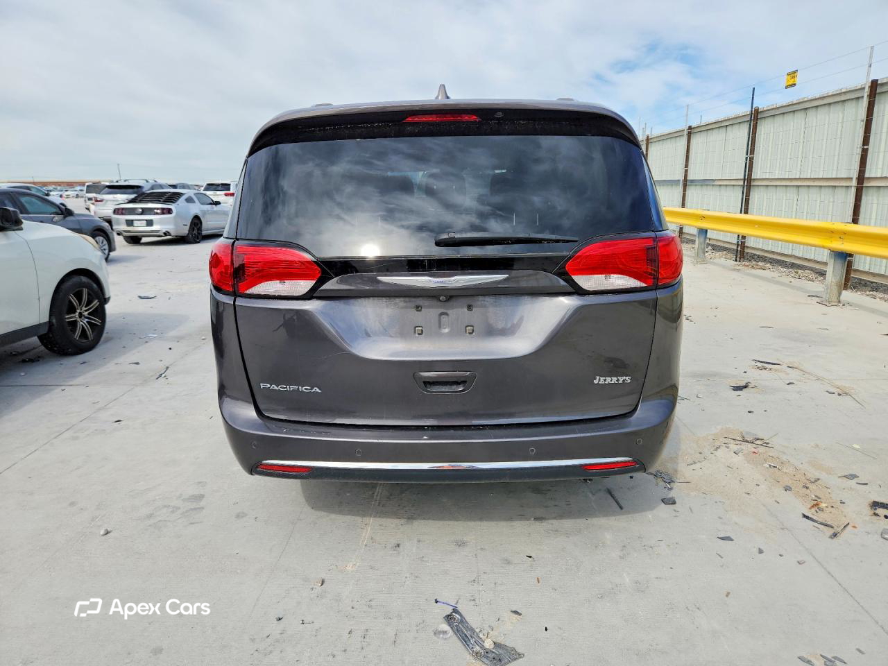 Chrysler Pacifica 2017
