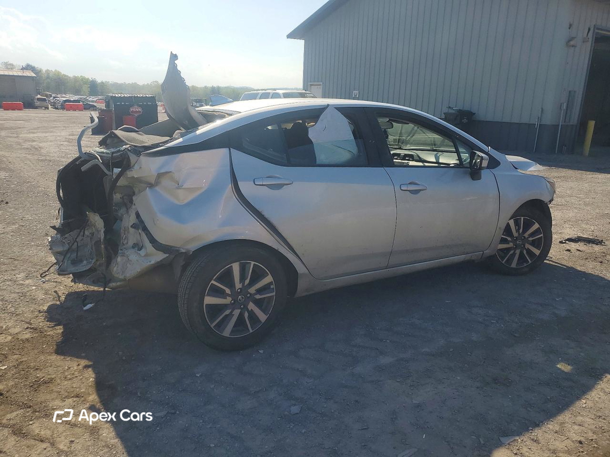 Nissan Versa 2020