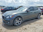 Infiniti M 2013