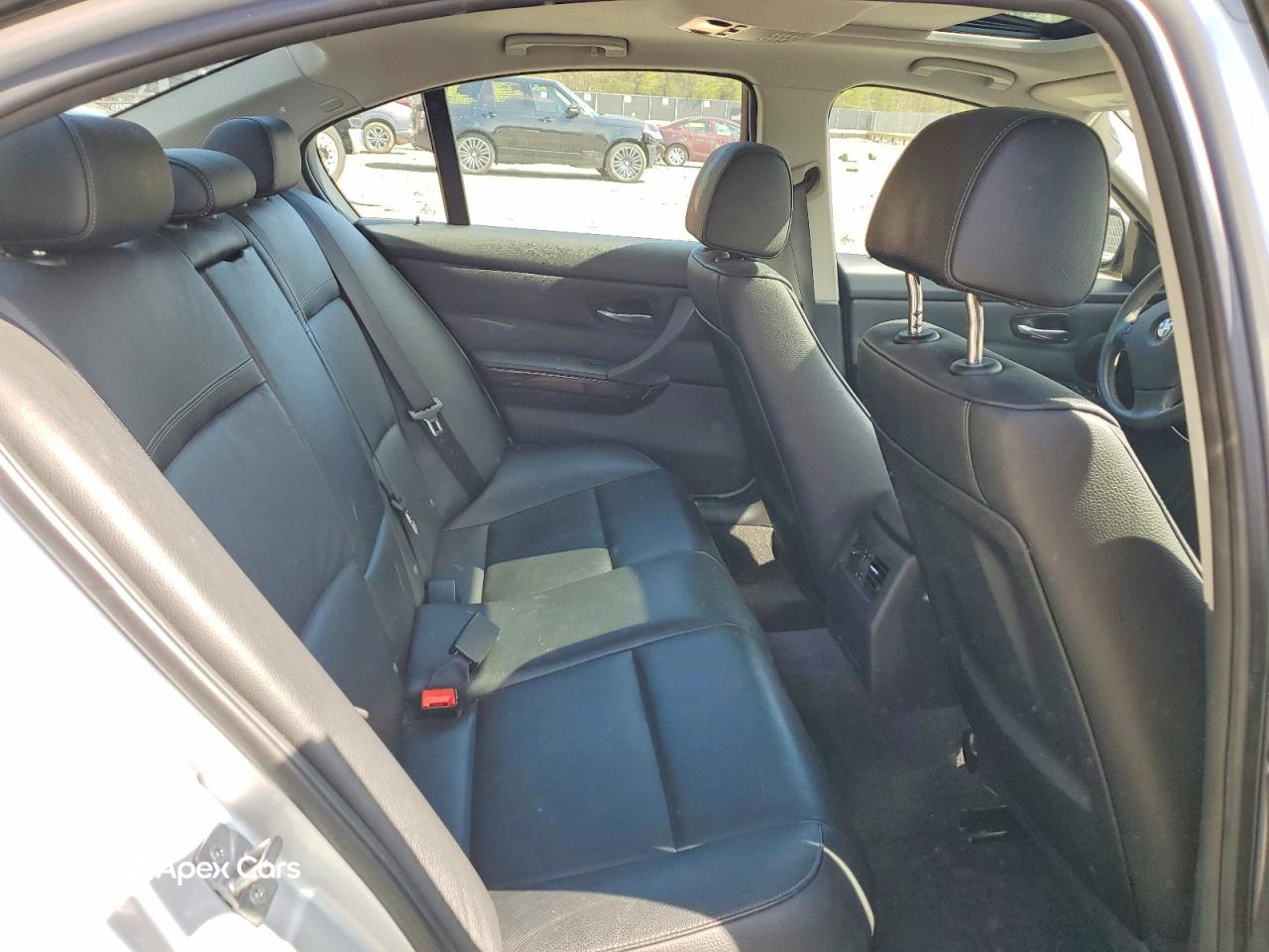 BMW Series 3 2011