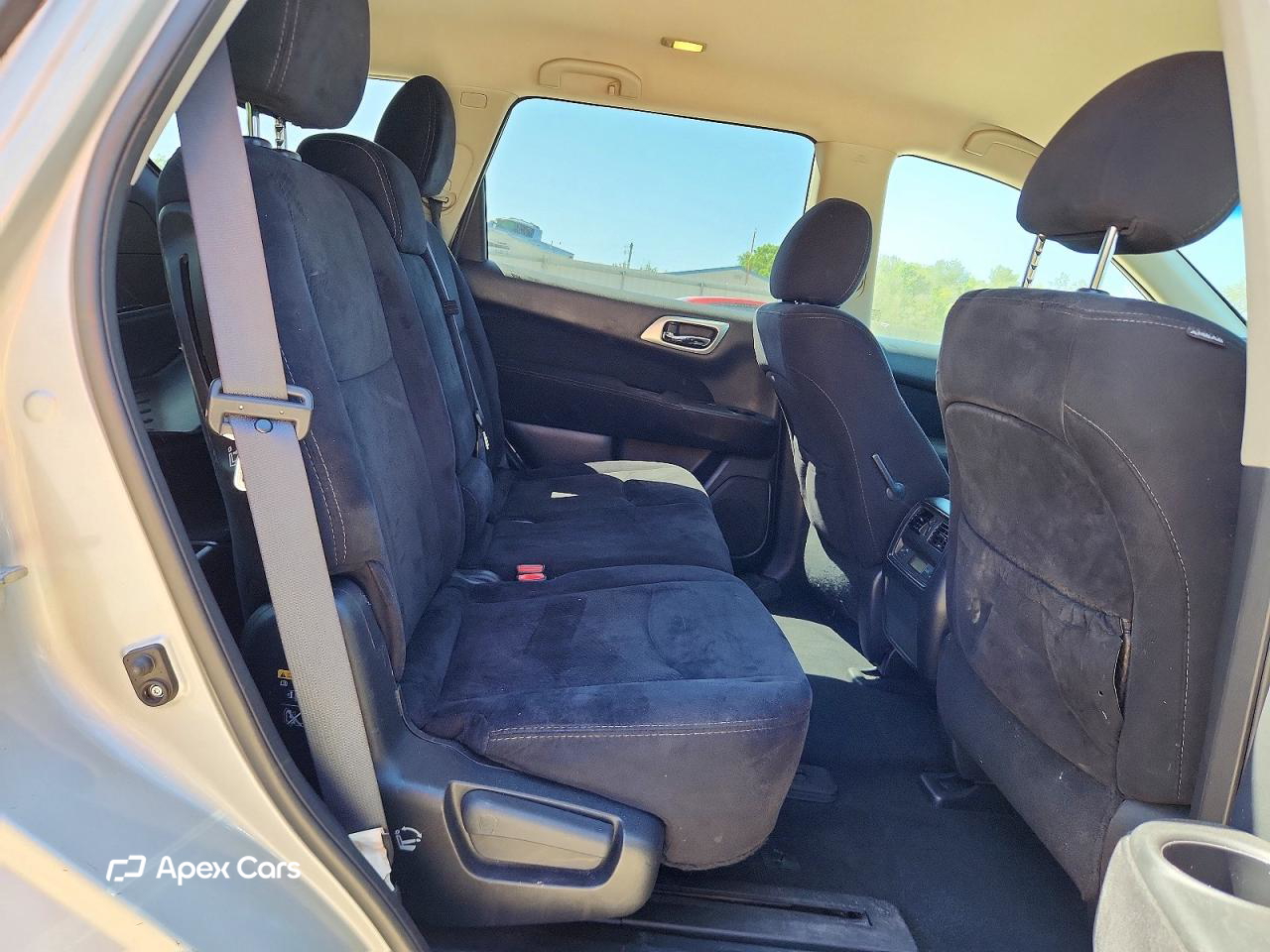 Nissan Pathfinder 2016