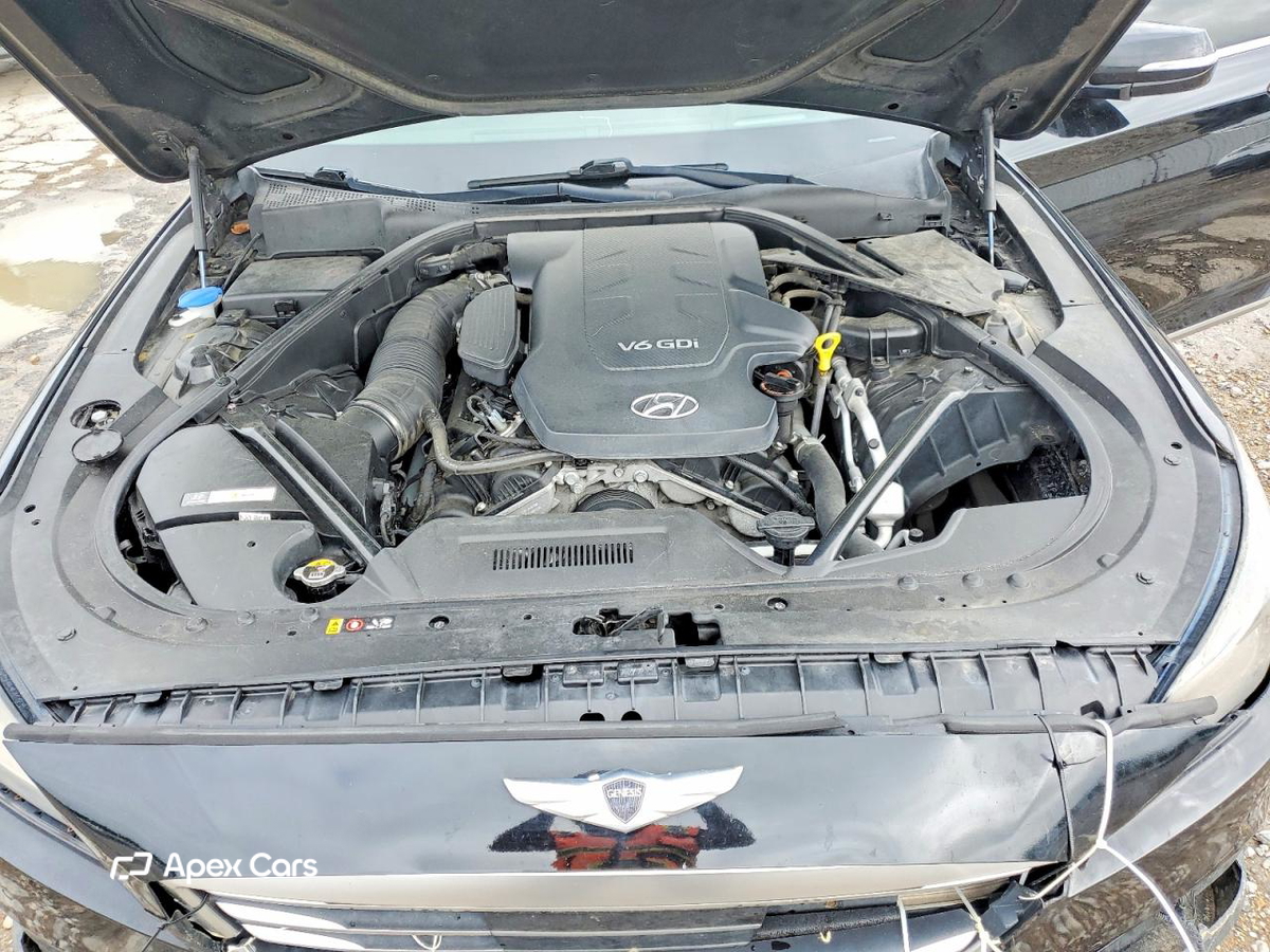 Hyundai Genesis 2015