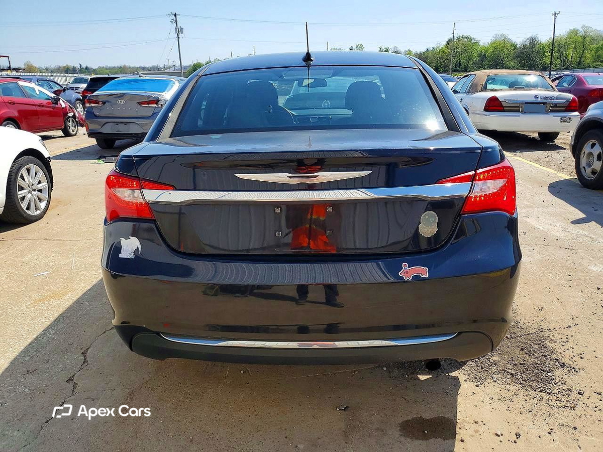 Chrysler 200 2012