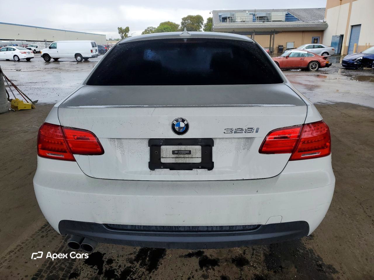BMW Series 3 2011