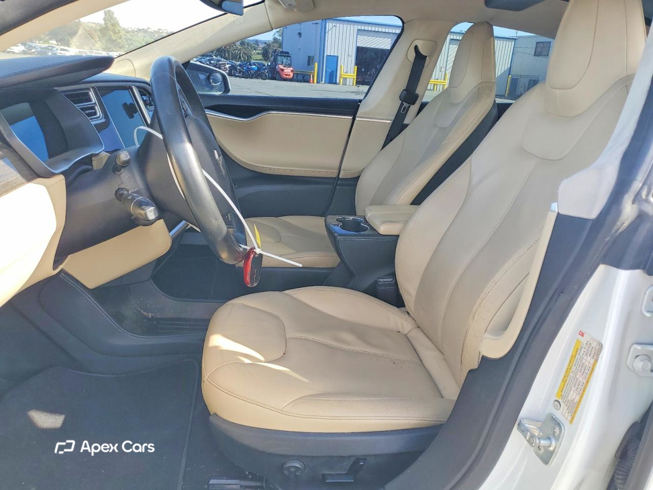 Tesla Model S 2014