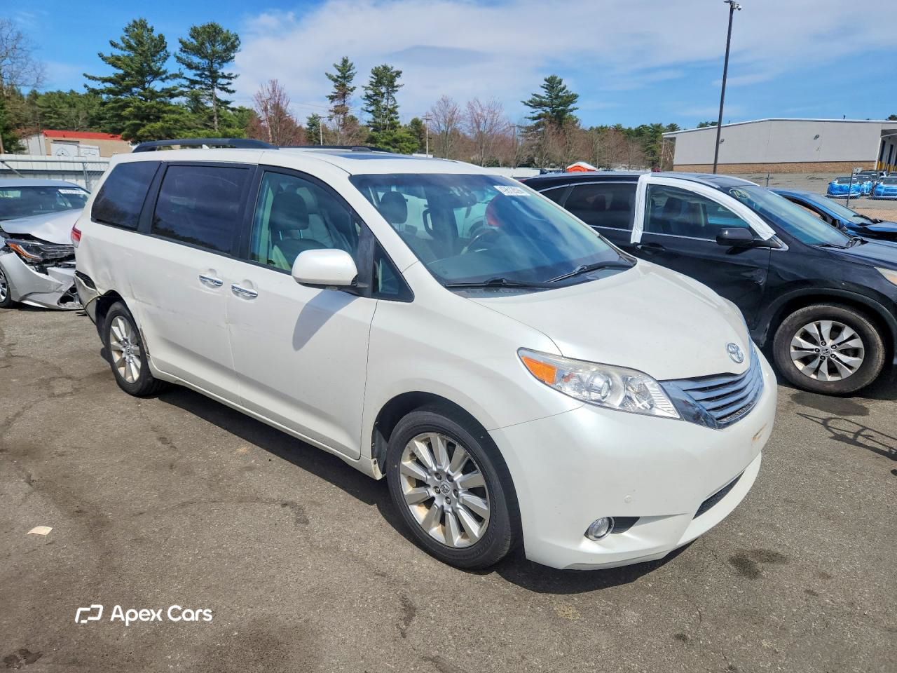 Toyota Sienna 2011