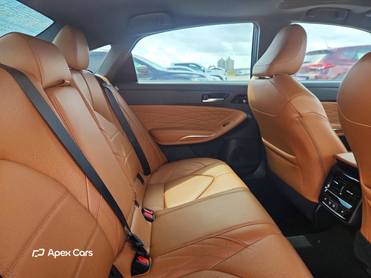 Toyota Avalon 2020