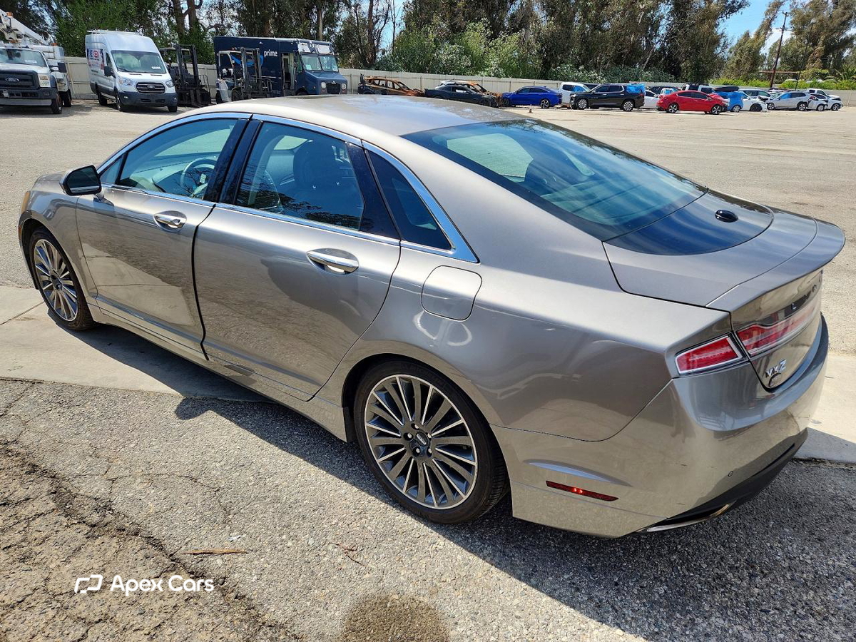 Lincoln MKZ 2015
