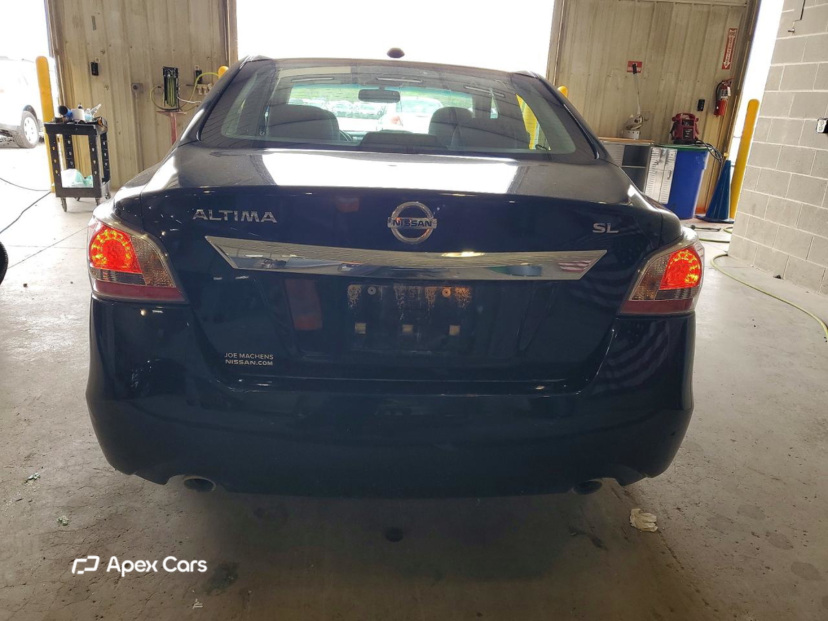 Nissan Altima 2015