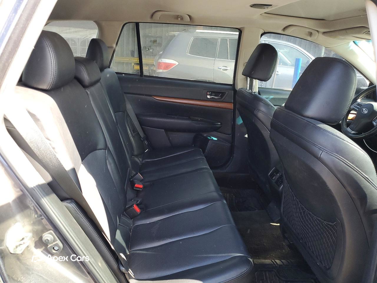 Subaru Outback 2013