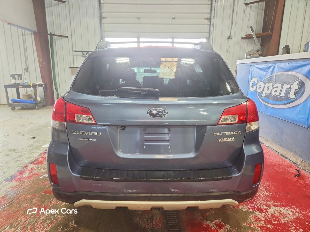 Subaru Outback 2013