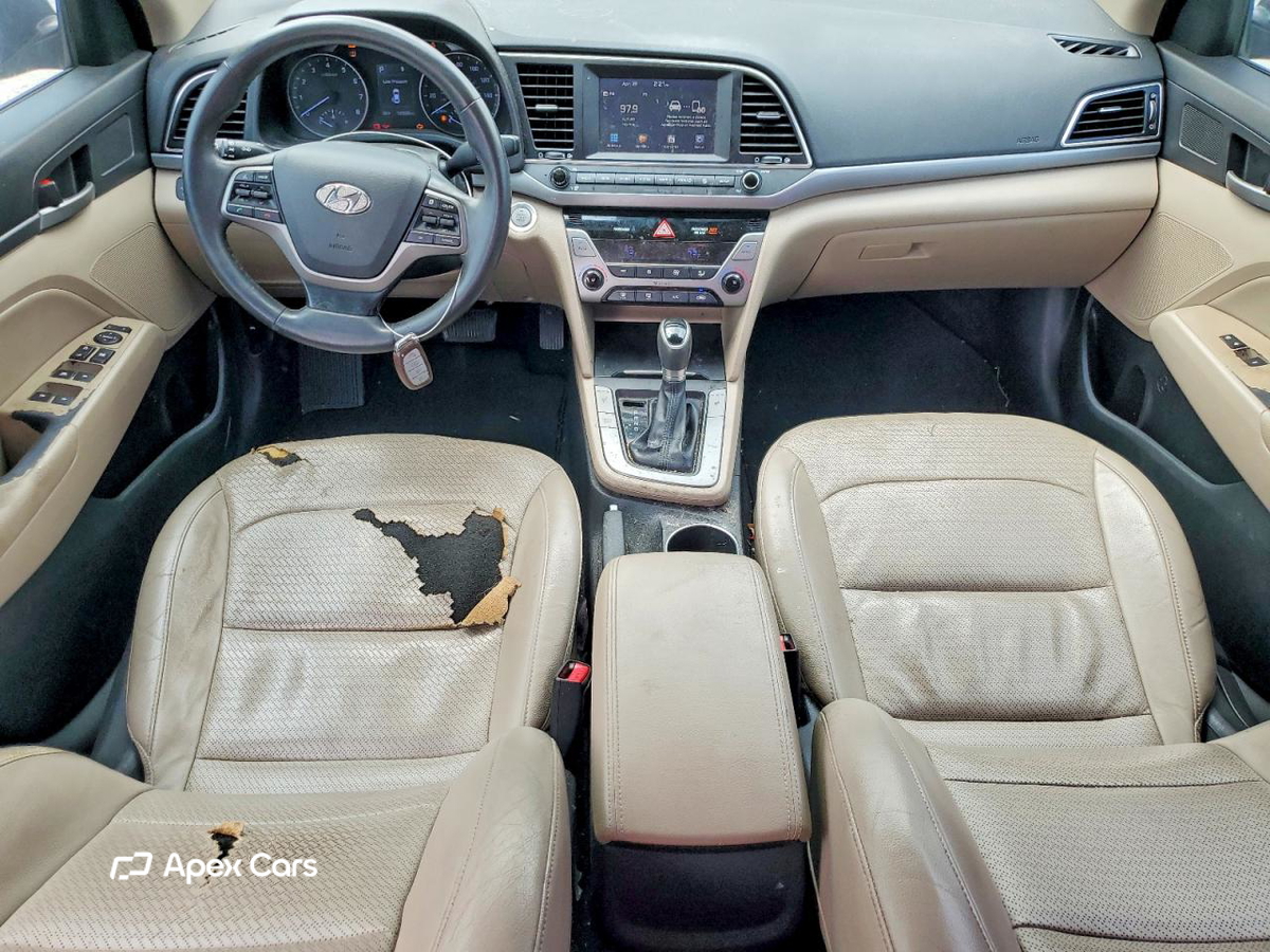 Hyundai Elantra 2017