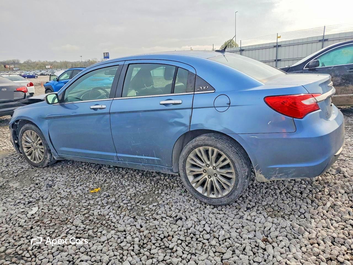 Chrysler 200 2011