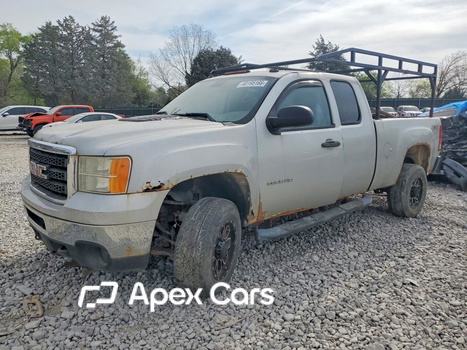 GMC Sierra 2011 - Image 1 of 12