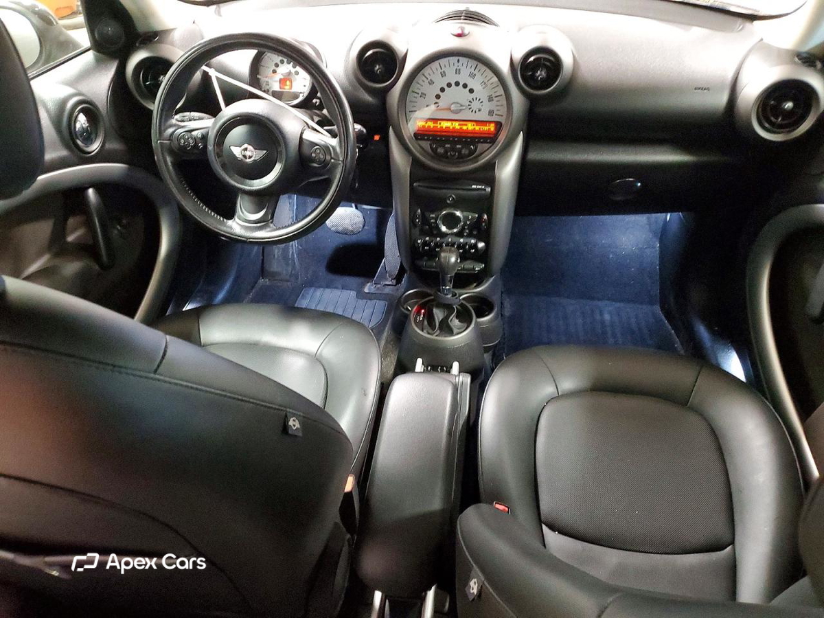MINI Cooper 2011