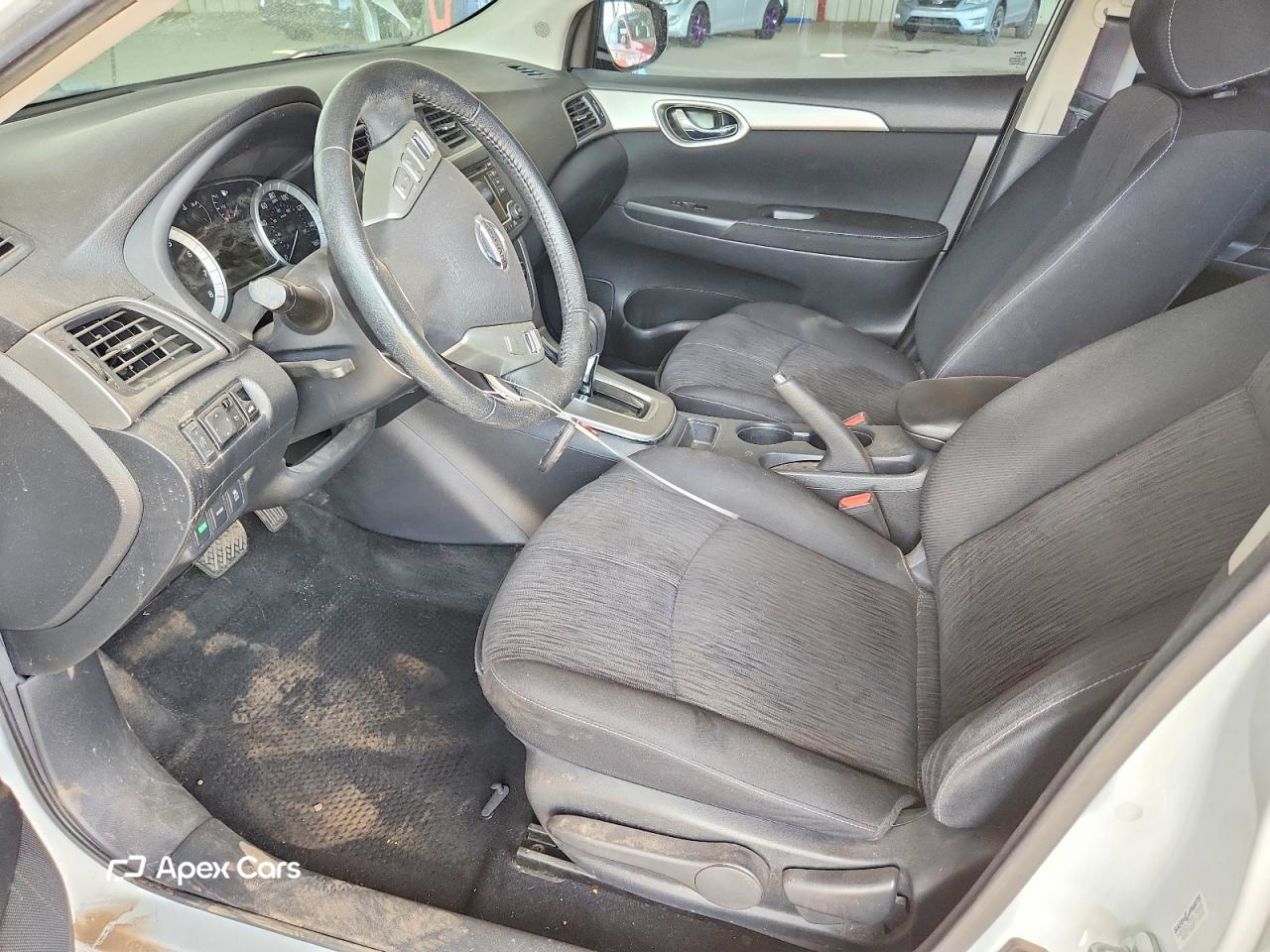 Nissan Sentra 2015
