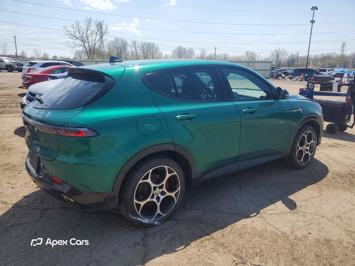 Alfa Romeo Tonale 2024