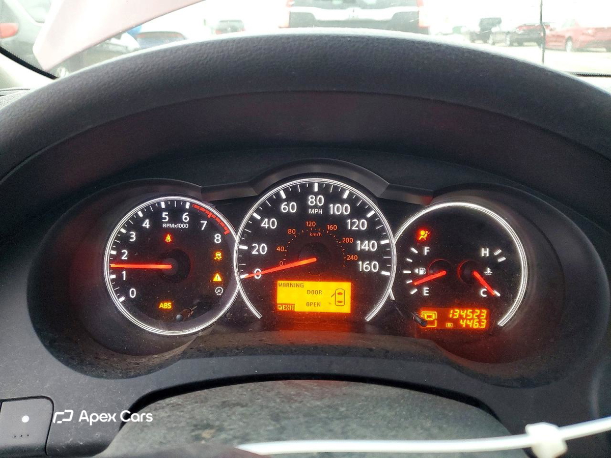 Nissan Altima 2011
