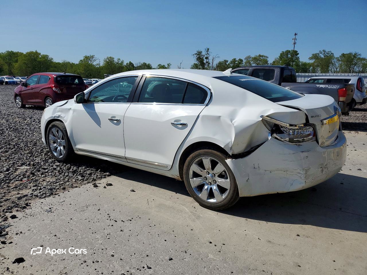 Buick LaCrosse 2011