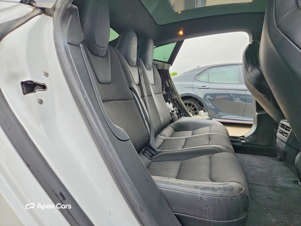 Tesla Model S 2018