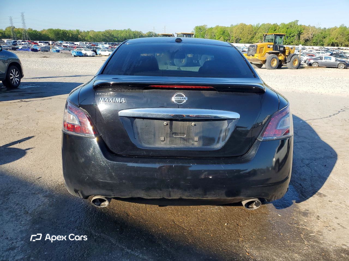 Nissan Maxima 2013