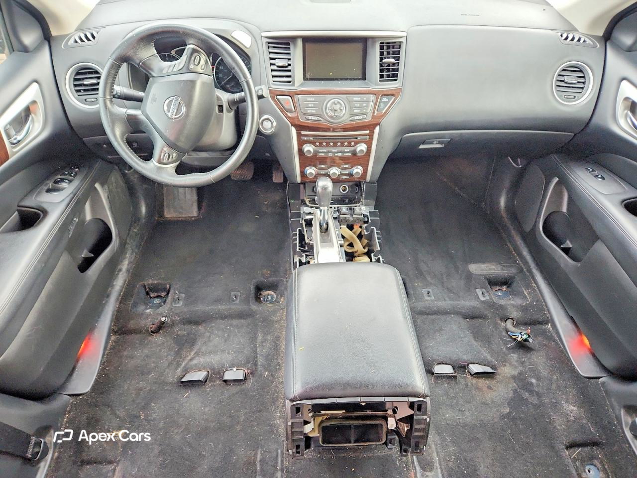 Nissan Pathfinder 2013