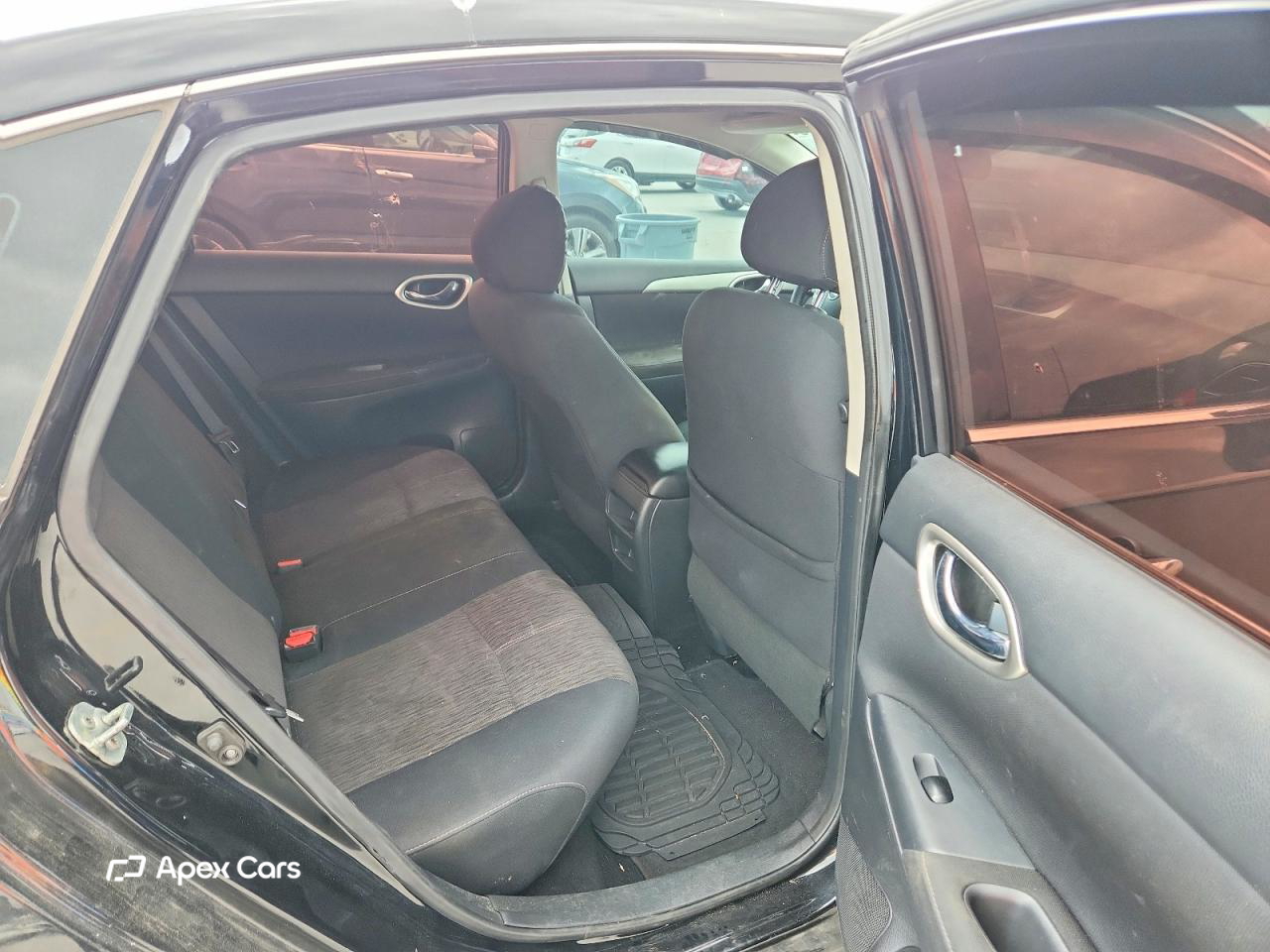 Nissan Sentra 2015