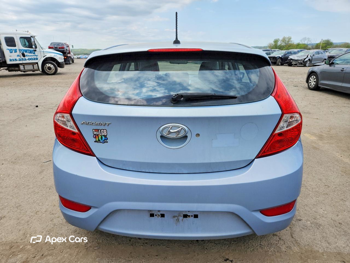Hyundai Accent 2012