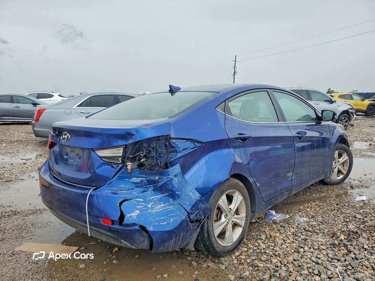 Hyundai Elantra 2016